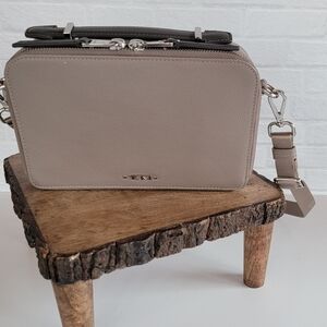 Tumi Voyager Aberdeen Crossbody NWOT
